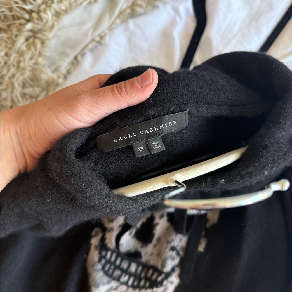 Skull Cashmere Black Skull Design Sweater